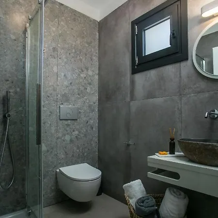 Hotel apartamentowy Nόka
