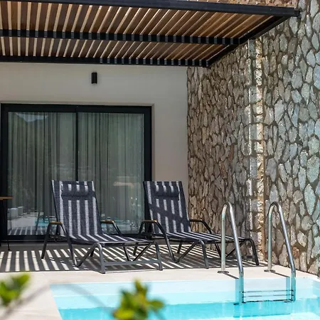 Nόka Aparthotel *