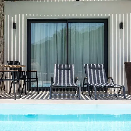Nόka Hotel apartamentowy *